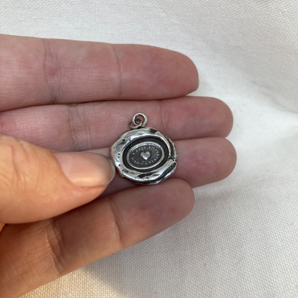 Pyrrha necklace Pyrrha Vous Y Etes | Beautiful Heart Pendant / Talisman - Picture 3 of 11